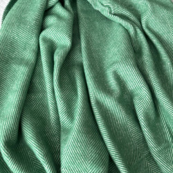 Двойно вълнено одеяло с размери 190х220, зелен цвят